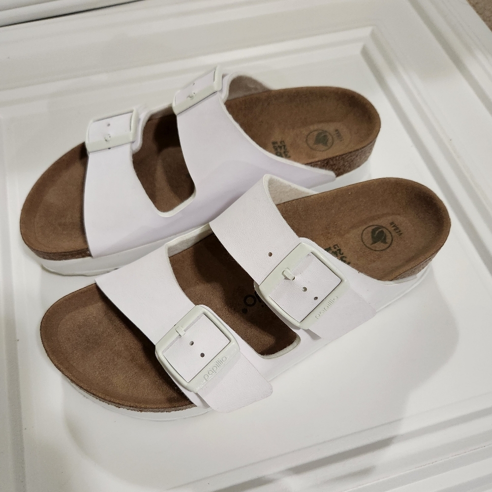 BIRKENSTOCK PAPILLIO WOMEN SANDAL  SIZE 7 WITH LEATHER